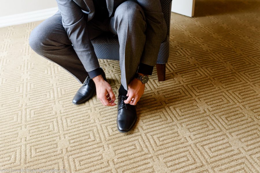 The LeMont, Pittsburgh, wedding, reception, ceremony, photographer, photo, image, picture, downtown, chic, bridges, point state park, Mt. Washington Overlook, St. Mary Church, Sharpsburg, Lavender Leigh Photography, bride, groom, grey wedding colors, neutral and white bouquet, first look, Pennsylvania