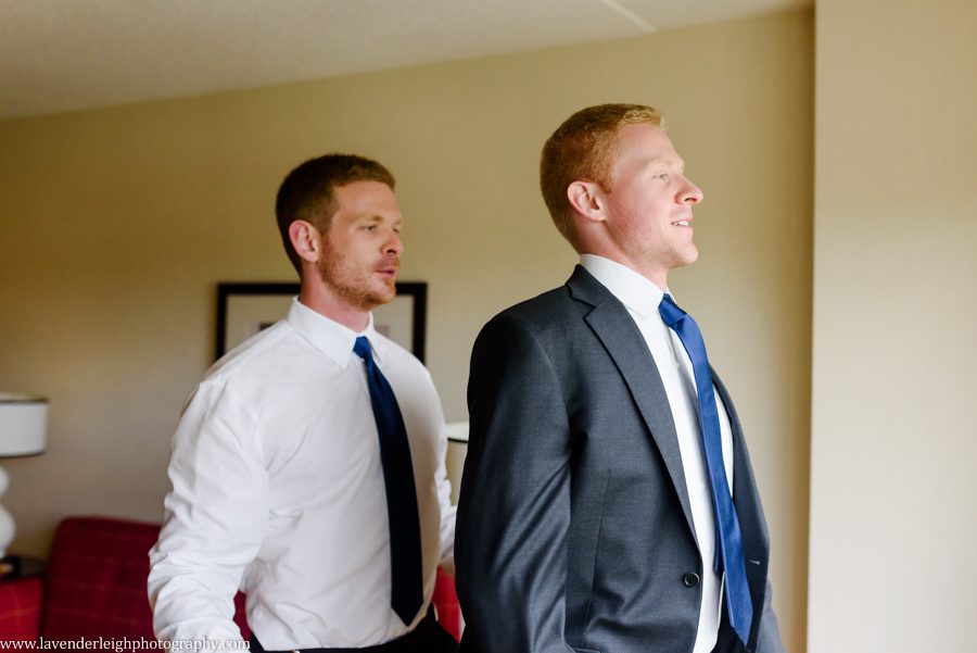 Pittsburgh, wedding photographer, photograph, picture, Montour Country Club, ceremony, reception, golf club, summer, July, Lavender Leigh Photography, Pennsylvania, St. James Catholic Church, lace wedding dress, navy bridesmaids’ dresses, hydrandea flowers