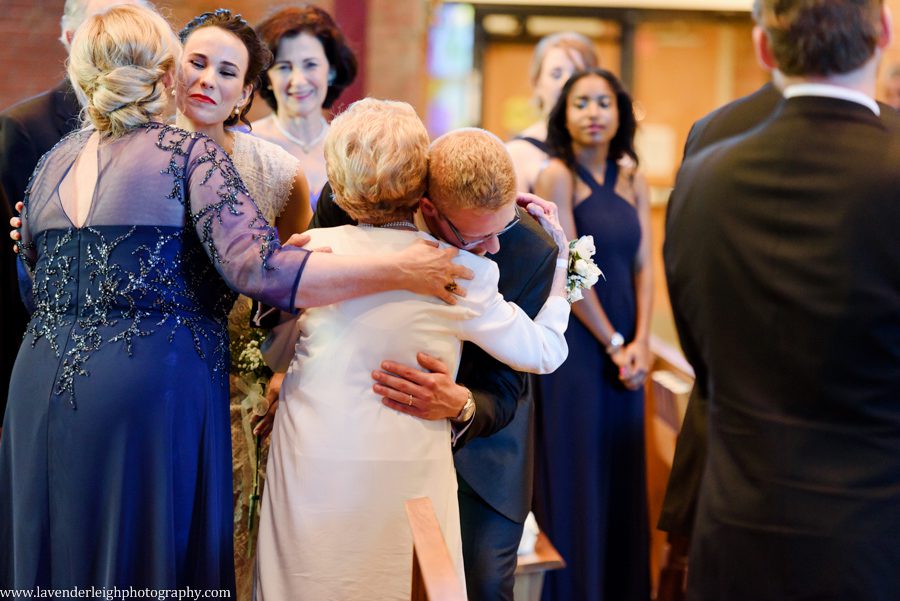 Pittsburgh, wedding photographer, photograph, picture, Montour Country Club, ceremony, reception, golf club, summer, July, Lavender Leigh Photography, Pennsylvania, St. James Catholic Church, lace wedding dress, navy bridesmaids’ dresses, hydrandea flowers