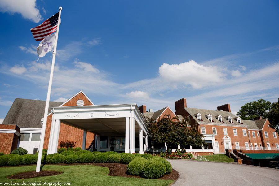 Pittsburgh, wedding photographer, photograph, picture, Montour Country Club, ceremony, reception, golf club, summer, July, Lavender Leigh Photography, Pennsylvania, St. James Catholic Church, lace wedding dress, navy bridesmaids’ dresses, hydrandea flowers