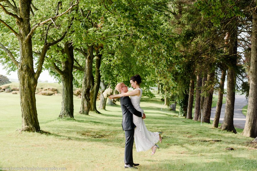 Pittsburgh, wedding photographer, photograph, picture, Montour Country Club, ceremony, reception, golf club, summer, July, Lavender Leigh Photography, Pennsylvania, St. James Catholic Church, lace wedding dress, navy bridesmaids’ dresses, hydrandea flowers