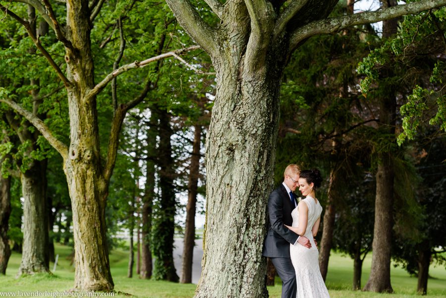 Pittsburgh, wedding photographer, photograph, picture, Montour Country Club, ceremony, reception, golf club, summer, July, Lavender Leigh Photography, Pennsylvania, St. James Catholic Church, lace wedding dress, navy bridesmaids’ dresses, hydrandea flowers