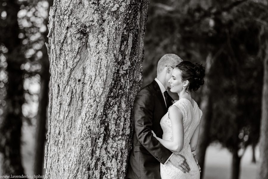 Pittsburgh, wedding photographer, photograph, picture, Montour Country Club, ceremony, reception, golf club, summer, July, Lavender Leigh Photography, Pennsylvania, St. James Catholic Church, lace wedding dress, navy bridesmaids’ dresses, hydrandea flowers