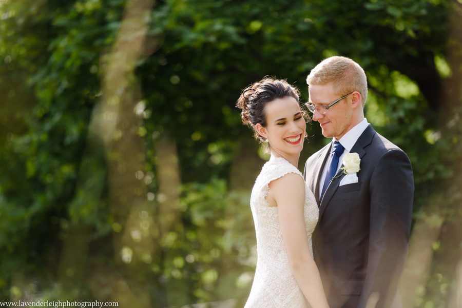 Pittsburgh, wedding photographer, photograph, picture, Montour Country Club, ceremony, reception, golf club, summer, July, Lavender Leigh Photography, Pennsylvania, St. James Catholic Church, lace wedding dress, navy bridesmaids’ dresses, hydrandea flowers