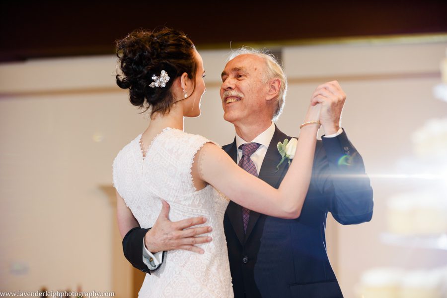 Pittsburgh, wedding photographer, photograph, picture, Montour Country Club, ceremony, reception, golf club, summer, July, Lavender Leigh Photography, Pennsylvania, St. James Catholic Church, lace wedding dress, navy bridesmaids’ dresses, hydrandea flowers