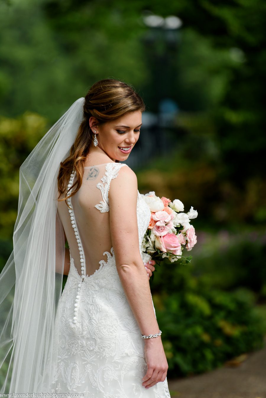 Pittsburgh, wedding photographer, picture, photos, bride, groom, Pennsylvania, Phipps conservatory and botanical gardens, spring, memorial day weekend, Oakland, outdoor, ceremony, reception