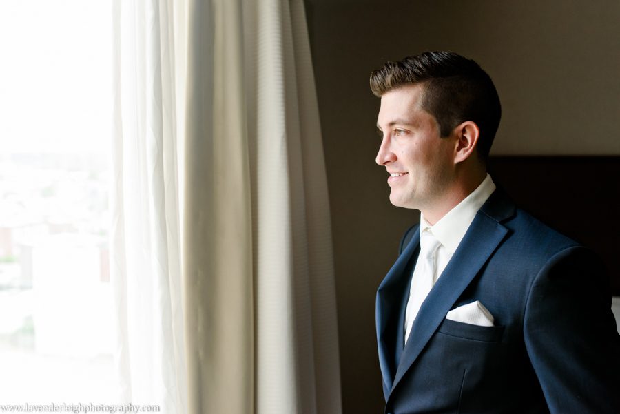 Pittsburgh, wedding photographer, picture, photos, bride, groom, Pennsylvania, Phipps conservatory and botanical gardens, spring, memorial day weekend, Oakland, outdoor, ceremony, reception