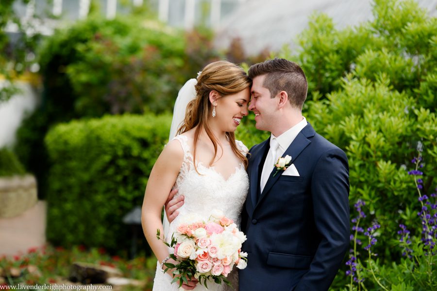 Pittsburgh, wedding photographer, picture, photos, bride, groom, Pennsylvania, Phipps conservatory and botanical gardens, spring, memorial day weekend, Oakland, outdoor, ceremony, reception