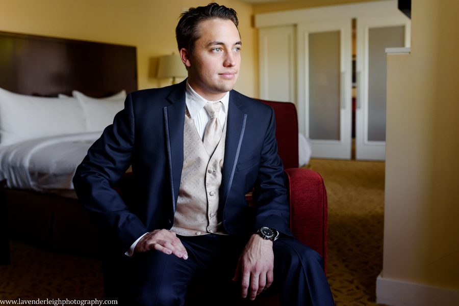 Pittsburgh wedding photographer, engagement, airport Marriott, fall, blush wedding dress, gold shoes, navy bridesmaid dresses, image, picture, photo, photograph, Pennsylvania, lavender leigh photography