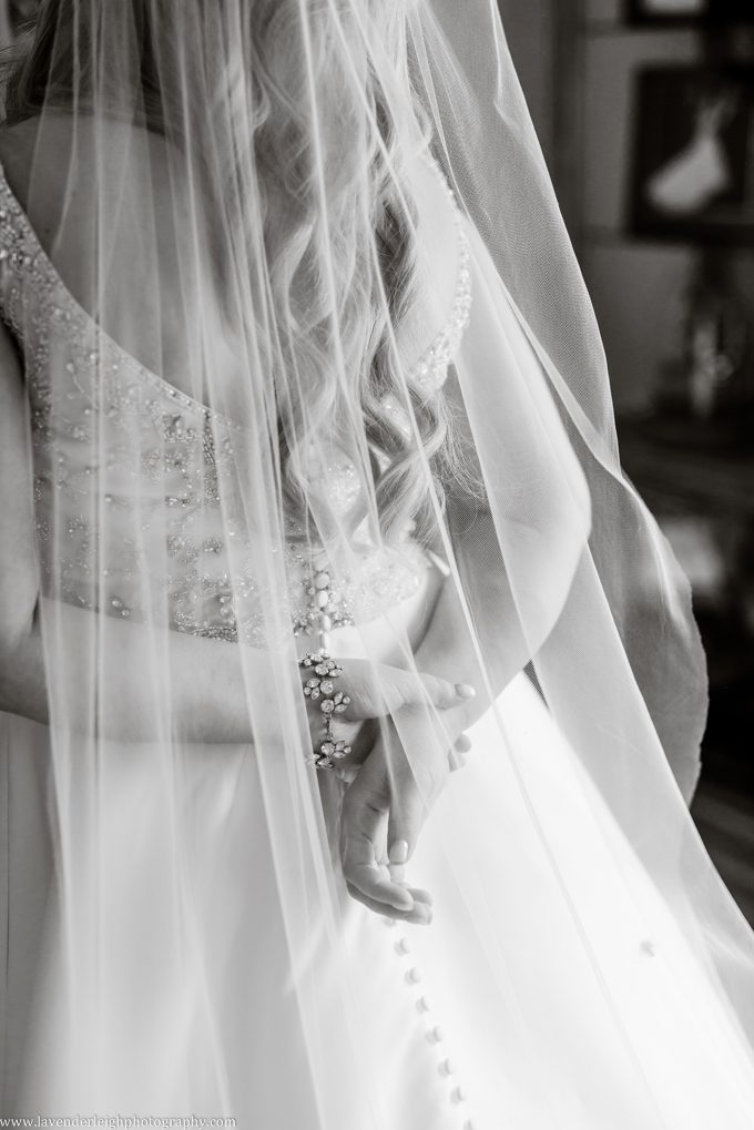 Lavender Leigh Photography, pittsburgh wedding photograPittsburgh Airport Marriott, wedding, photographer, photograph, picture, engagement, winter, Pennsylvania, Best of the Knot, Couples' Choice, wedding venues, ceremony reception, St. Patrick's Day, Gold, Glitter, Champagne Bridesmaids Dresses, Badgley Mischka shoes, white floral bouquets, romantic, candlelit