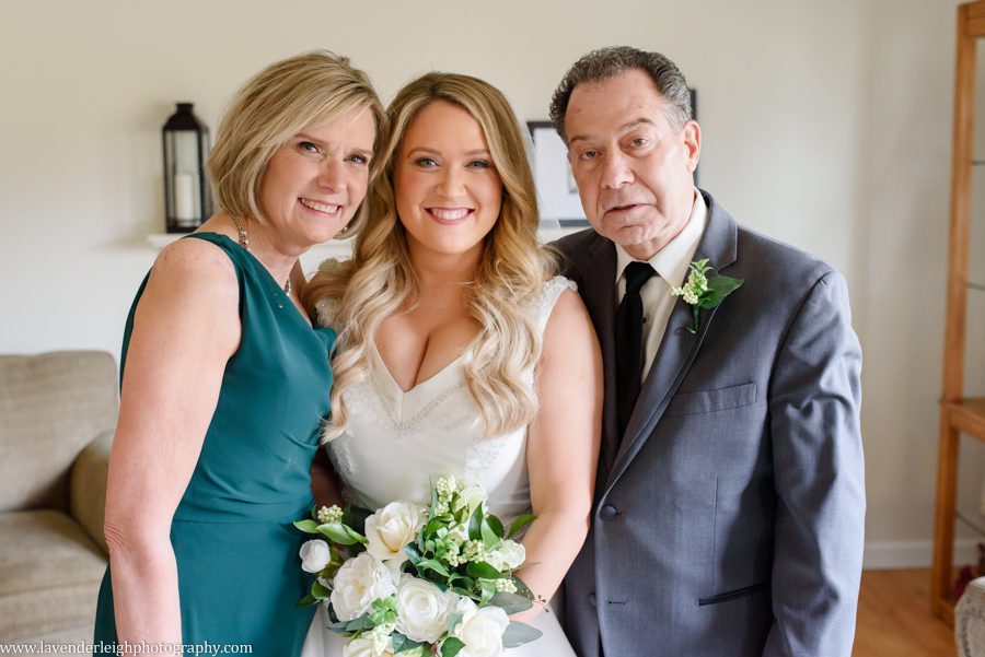 Lavender Leigh Photography, pittsburgh wedding photograPittsburgh Airport Marriott, wedding, photographer, photograph, picture, engagement, winter, Pennsylvania, Best of the Knot, Couples' Choice, wedding venues, ceremony reception, St. Patrick's Day, Gold, Glitter, Champagne Bridesmaids Dresses, Badgley Mischka shoes, white floral bouquets, romantic, candlelit