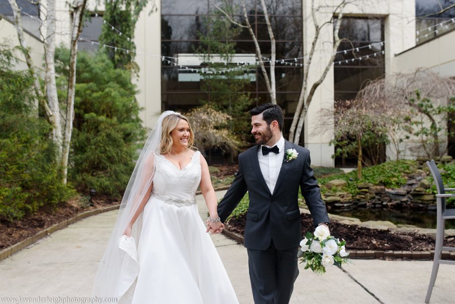 Lavender Leigh Photography, pittsburgh wedding photograPittsburgh Airport Marriott, wedding, photographer, photograph, picture, engagement, winter, Pennsylvania, Best of the Knot, Couples' Choice, wedding venues, ceremony reception, St. Patrick's Day, Gold, Glitter, Champagne Bridesmaids Dresses, Badgley Mischka shoes, white floral bouquets, romantic, candlelit