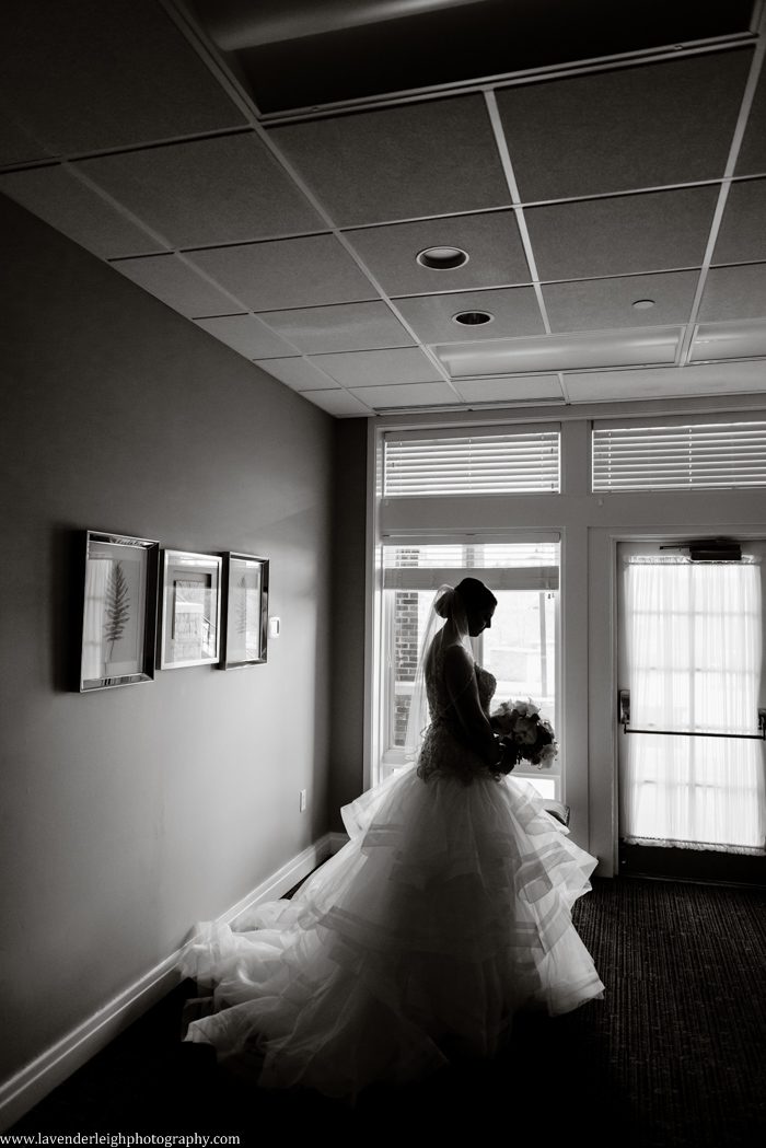 Lavender Leigh Photography, pittsburgh wedding photograPittsburgh Airport Marriott, wedding, photographer, photograph, picture, engagement, winter, Pennsylvania, Best of the Knot, Couples' Choice, wedding venues, ceremony reception, St. Patrick's Day, Gold, Glitter, Champagne Bridesmaids Dresses, Badgley Mischka shoes, white floral bouquets, romantic, candlelit