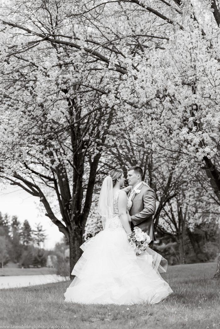 Lavender Leigh Photography, pittsburgh wedding photograPittsburgh Airport Marriott, wedding, photographer, photograph, picture, engagement, winter, Pennsylvania, Best of the Knot, Couples' Choice, wedding venues, ceremony reception, St. Patrick's Day, Gold, Glitter, Champagne Bridesmaids Dresses, Badgley Mischka shoes, white floral bouquets, romantic, candlelit