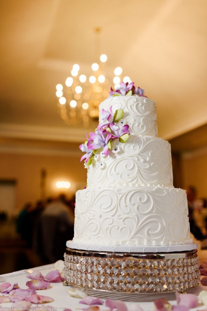 Lavender Leigh Photography, pittsburgh wedding photograPittsburgh Airport Marriott, wedding, photographer, photograph, picture, engagement, winter, Pennsylvania, Best of the Knot, Couples' Choice, wedding venues, ceremony reception, St. Patrick's Day, Gold, Glitter, Champagne Bridesmaids Dresses, Badgley Mischka shoes, white floral bouquets, romantic, candlelit