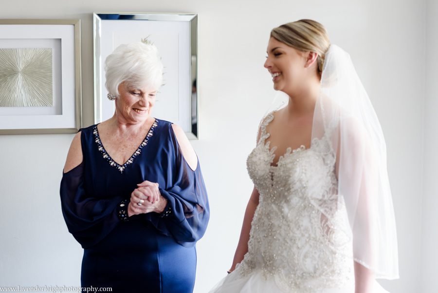 Lavender Leigh Photography, pittsburgh wedding photograPittsburgh Airport Marriott, wedding, photographer, photograph, picture, engagement, winter, Pennsylvania, Best of the Knot, Couples' Choice, wedding venues, ceremony reception, St. Patrick's Day, Gold, Glitter, Champagne Bridesmaids Dresses, Badgley Mischka shoes, white floral bouquets, romantic, candlelit