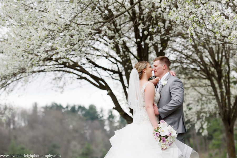 Lavender Leigh Photography, pittsburgh wedding photograPittsburgh Airport Marriott, wedding, photographer, photograph, picture, engagement, winter, Pennsylvania, Best of the Knot, Couples' Choice, wedding venues, ceremony reception, St. Patrick's Day, Gold, Glitter, Champagne Bridesmaids Dresses, Badgley Mischka shoes, white floral bouquets, romantic, candlelit