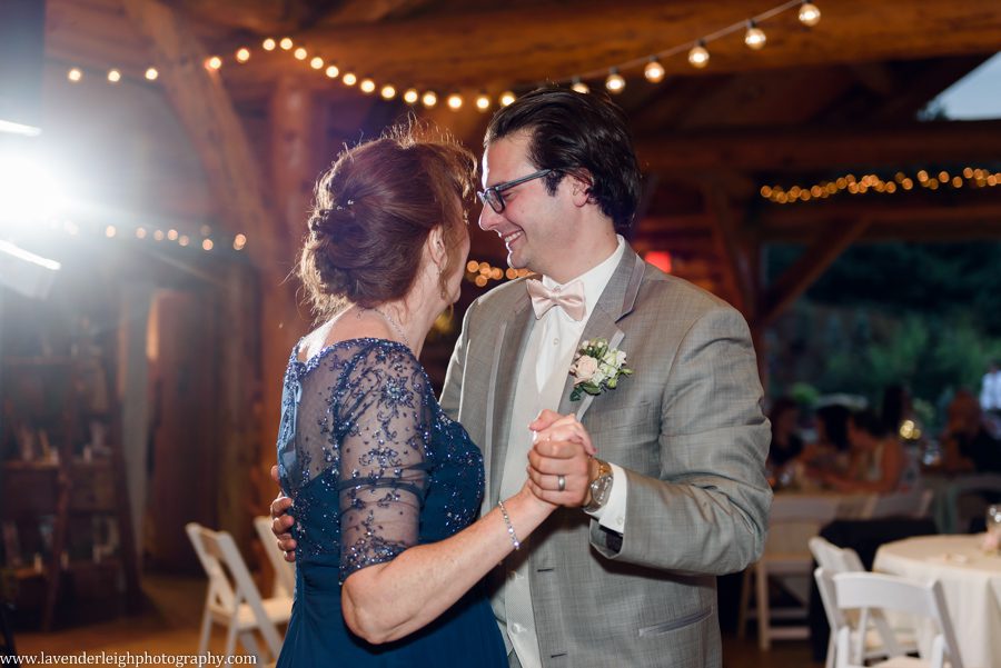 Darlington Lake, Lavender Leigh Photography, pittsburgh photographer, wedding, photograph, picture, engagement, Pennsylvania, Best of the Knot, Couples' Choice, wedding venues, ceremony, reception, Wedding Wire, outdoor, September, flower girl, fairy wings, ethereal