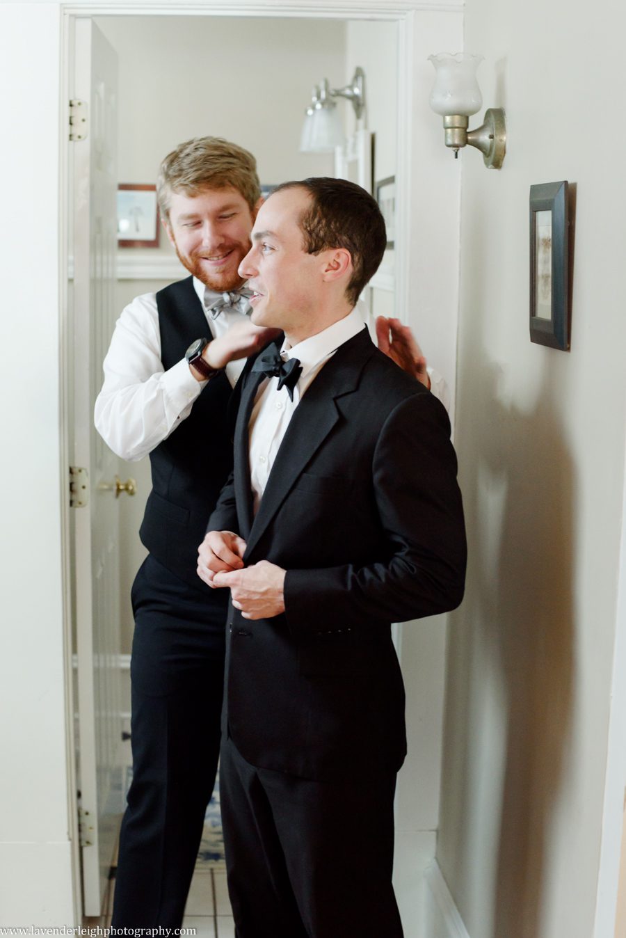 Pittsburgh, wedding, photographer, photo, image, picture, best, hyeholde, reception, ceremony, friendship community church, Pennsylvania, bride, groom, dress, engagement, ring, photographers, photography, lavender leigh photography.