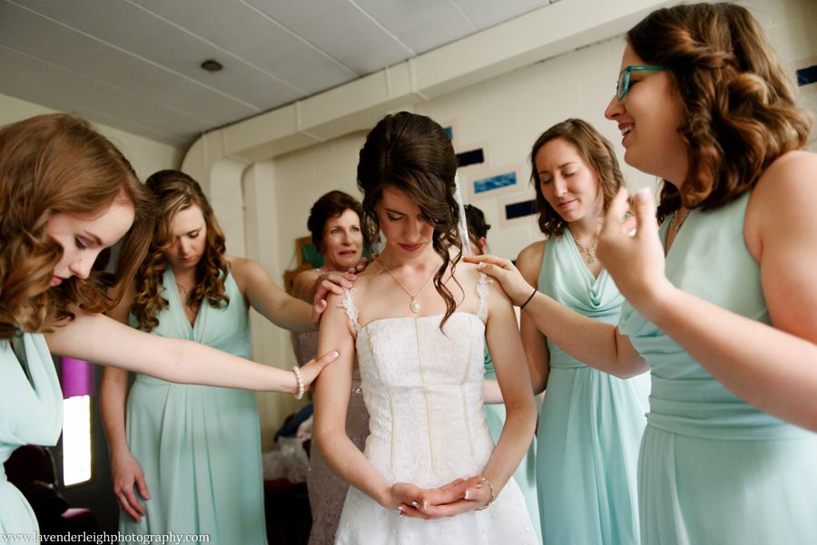 Pittsburgh, wedding, photographer, photo, image, picture, best, hyeholde, reception, ceremony, friendship community church, Pennsylvania, bride, groom, dress, engagement, ring, photographers, photography, lavender leigh photography.