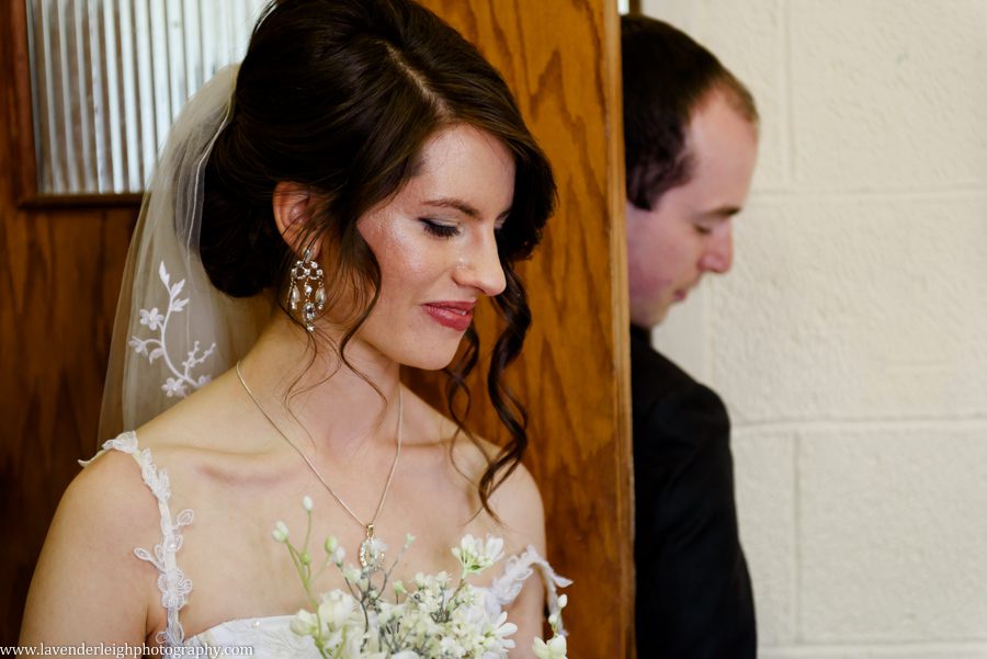 Pittsburgh, wedding, photographer, photo, image, picture, best, hyeholde, reception, ceremony, friendship community church, Pennsylvania, bride, groom, dress, engagement, ring, photographers, photography, lavender leigh photography.