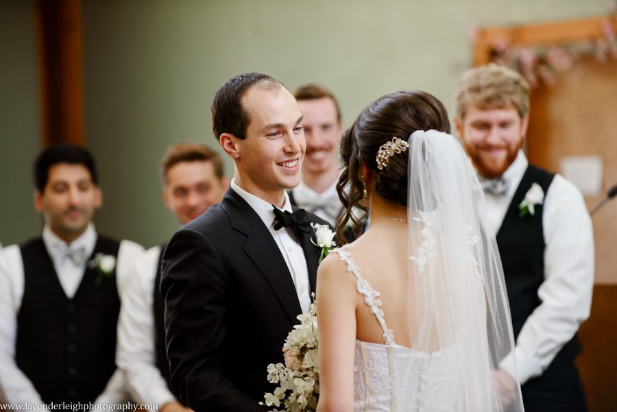 Pittsburgh, wedding, photographer, photo, image, picture, best, hyeholde, reception, ceremony, friendship community church, Pennsylvania, bride, groom, dress, engagement, ring, photographers, photography, lavender leigh photography.