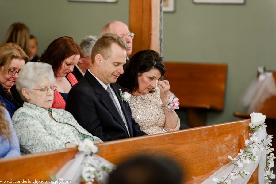 Pittsburgh, wedding, photographer, photo, image, picture, best, hyeholde, reception, ceremony, friendship community church, Pennsylvania, bride, groom, dress, engagement, ring, photographers, photography, lavender leigh photography.