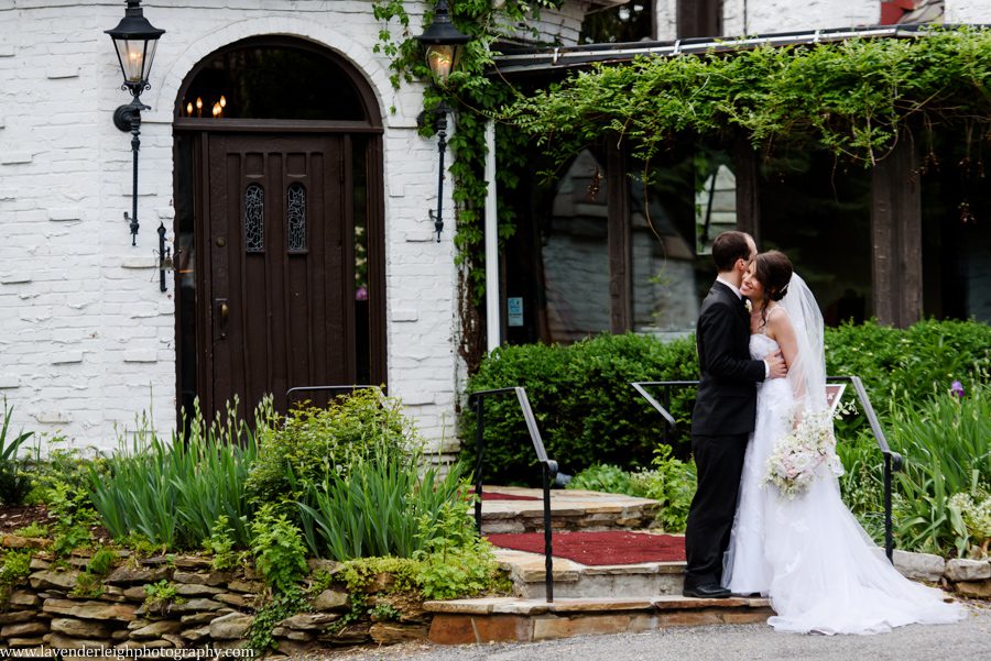 Pittsburgh, wedding, photographer, photo, image, picture, best, hyeholde, reception, ceremony, friendship community church, Pennsylvania, bride, groom, dress, engagement, ring, photographers, photography, lavender leigh photography.