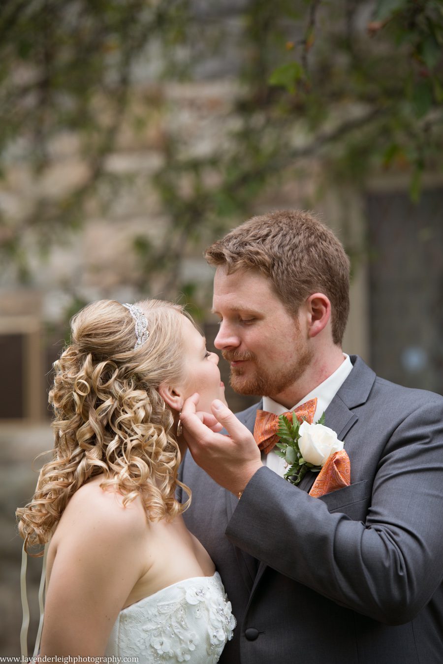 Pittsburgh Zoo Wedding | First Unitarian Church| Bride and Groom | Portraits | Pittsburgh Wedding Photographer | Pittsburgh Wedding Photographers | Lavender Leigh Photography | Blog