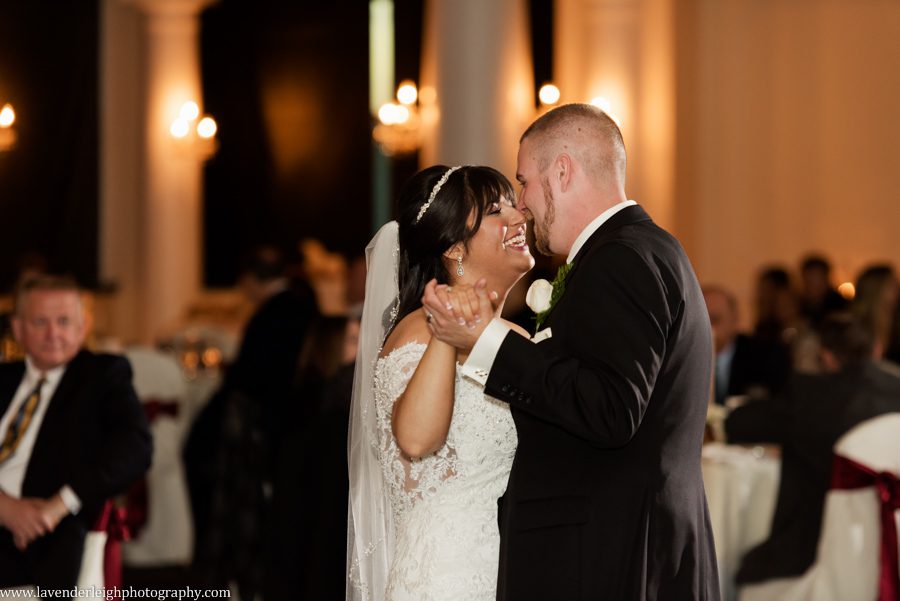 Bride and groom, first dance, lavender leigh photography, pittsburgh photographer, pennsylvania