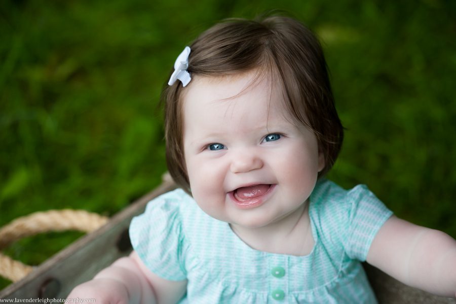 6 Months Old Photography | Frick Park | Portrait Session| Pittsburgh Family Photographer| Pittsburgh Children's Photographer| Lavender Leigh Photography| Blog