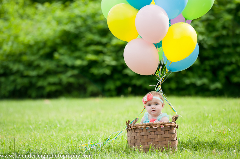 1 Year Old Photography | Portrait Session|  Pittsburgh Family Photographer| Pittsburgh Children's Photographer| Lavender Leigh Photography| Blog