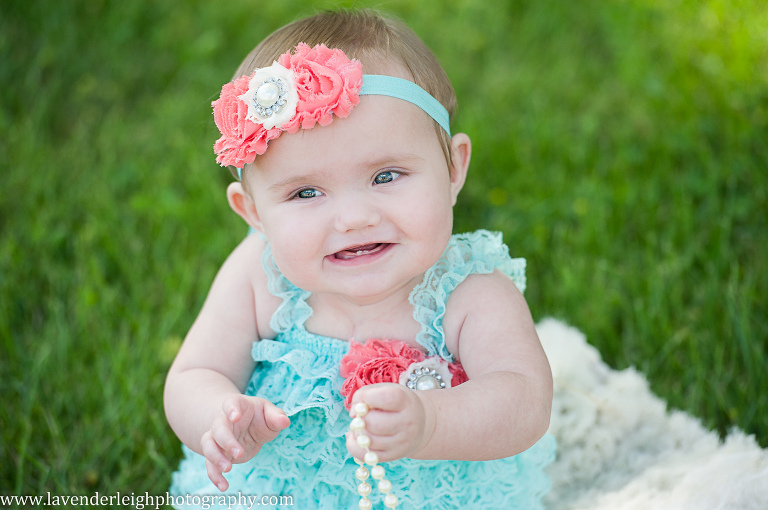 1 Year Old Photography | Portrait Session|  Pittsburgh Family Photographer| Pittsburgh Children's Photographer| Lavender Leigh Photography| Blog