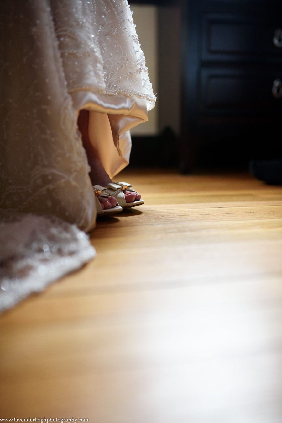 Boiler Room Wedding | St. Philps Church Wedding Ceremony| Pittsburgh Wedding Photographer | Pittsburgh Engagement Photographers | Pittsburgh Wedding Photographers | Lavender Leigh Photography | Blog