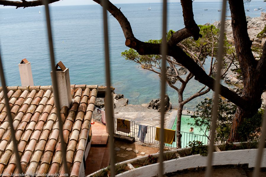 Just random houses with a built-in ocean view along the hike...