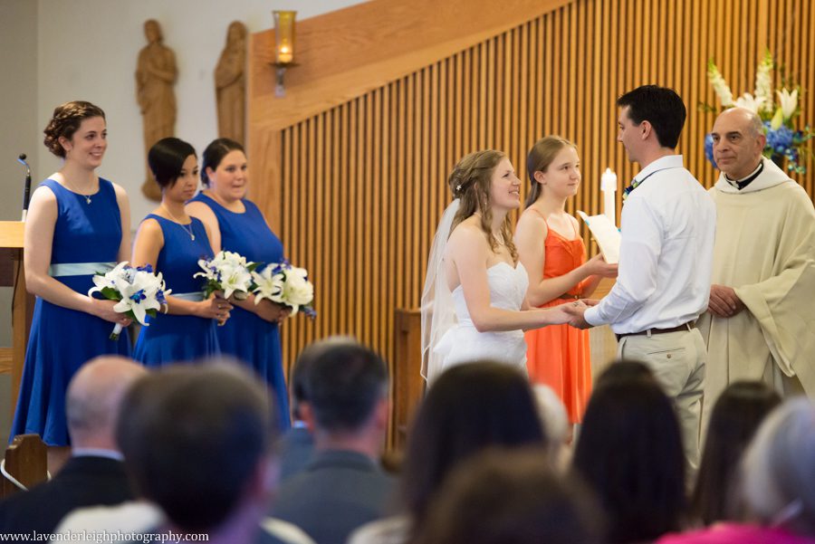 Doubletree by Hilton Pittsburgh Cranberry| Wedding| Ceremony | Pittsburgh Wedding Photographer | Pittsburgh Wedding Photographers | Lavender Leigh Photography | Blog