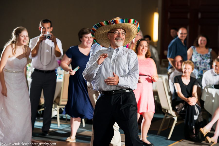 Doubletree by Hilton Pittsburgh Cranberry| Wedding| Reception I Reception Dancing| Pittsburgh Wedding Photographer | Pittsburgh Wedding Photographers | Lavender Leigh Photography | Blog