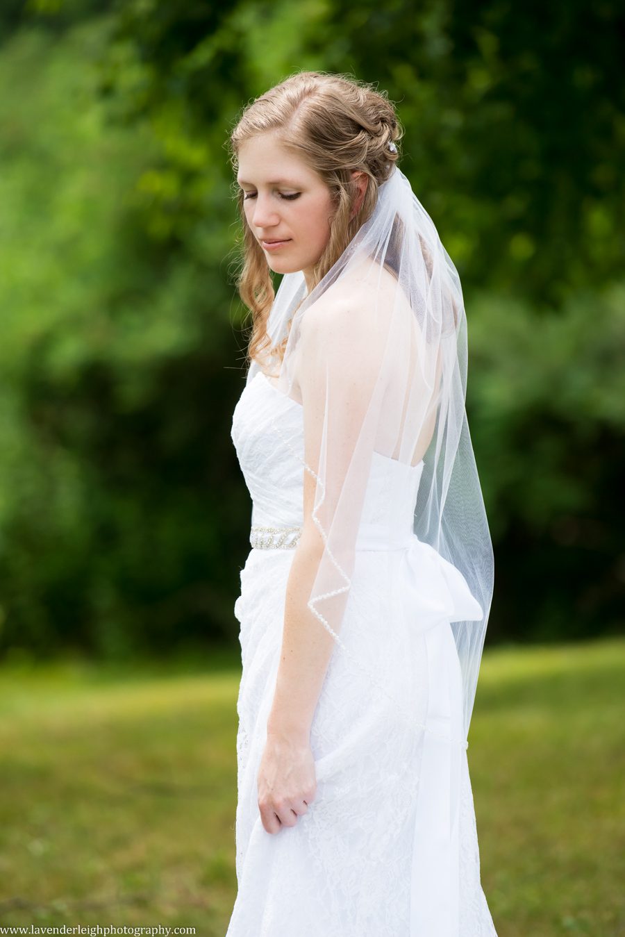 Doubletree by Hilton Pittsburgh Cranberry| Wedding| Bridal Portrait| Pittsburgh Wedding Photographer | Pittsburgh Wedding Photographers | Lavender Leigh Photography | Blog