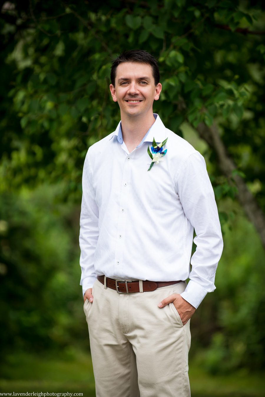 Doubletree by Hilton Pittsburgh Cranberry| Wedding| Groom's Portrait| Pittsburgh Wedding Photographer | Pittsburgh Wedding Photographers | Lavender Leigh Photography | Blog