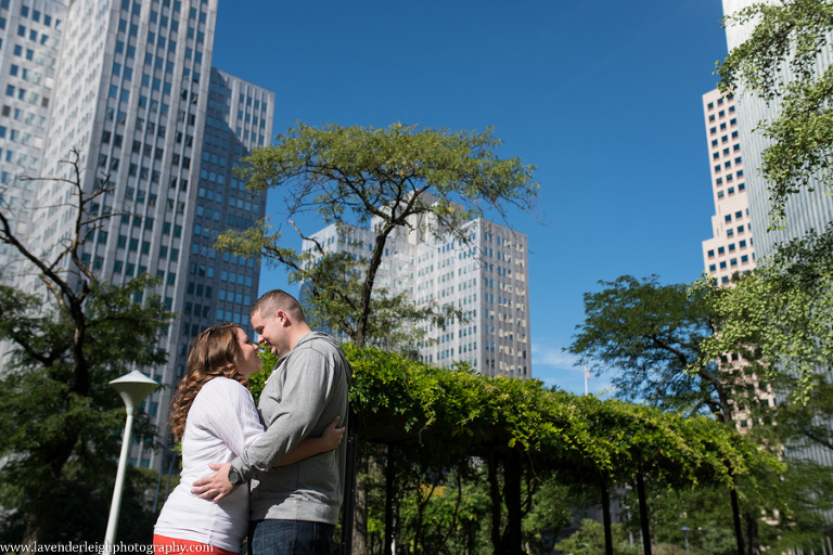 City Engagement | Downtown Pittsburgh Photographer | Pittsburgh Engagement Photographer |Pittsburgh Wedding Photographers | Lavender Leigh Photography | Blog