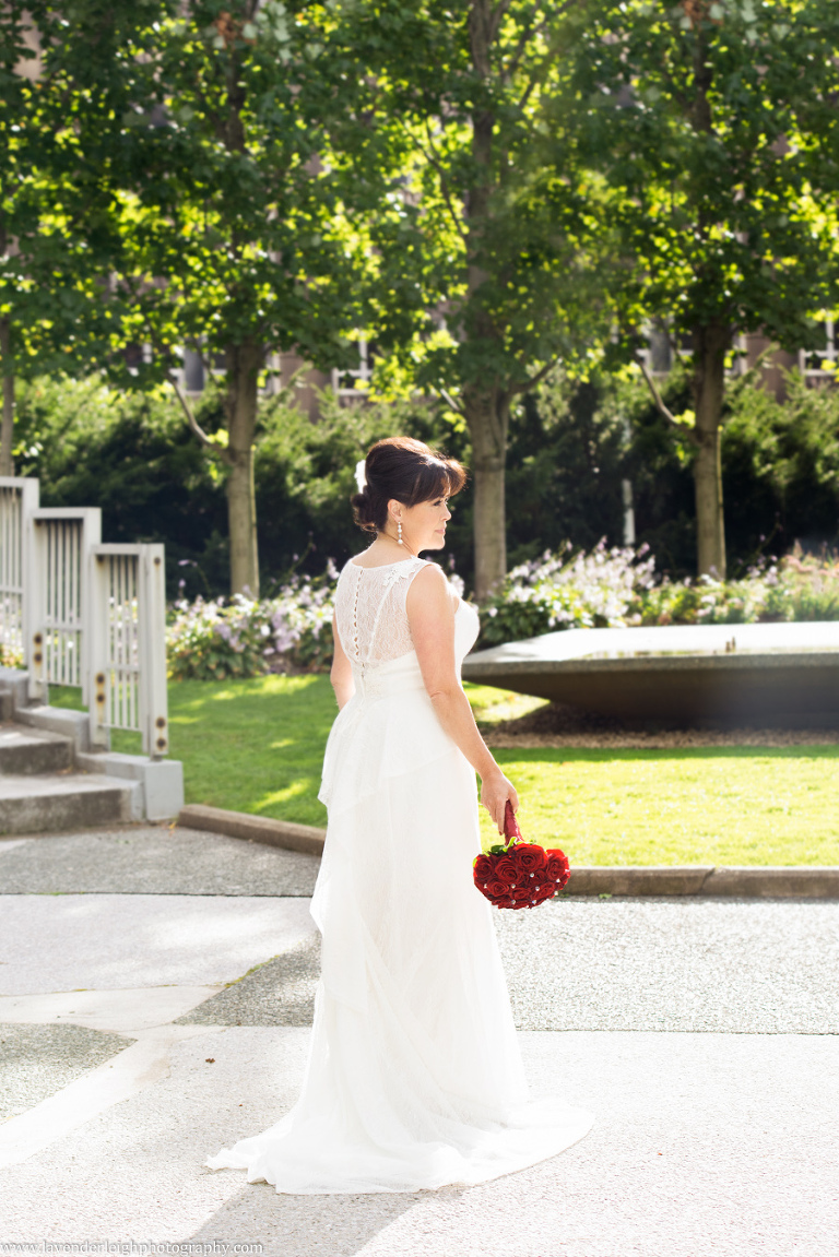 Bride | Downtown Pittsburgh Wedding| Eddie Merlot's Reception | Pittsburgh Wedding Photographer | Pittsburgh Wedding Photographers | Lavender Leigh Photography | Blog