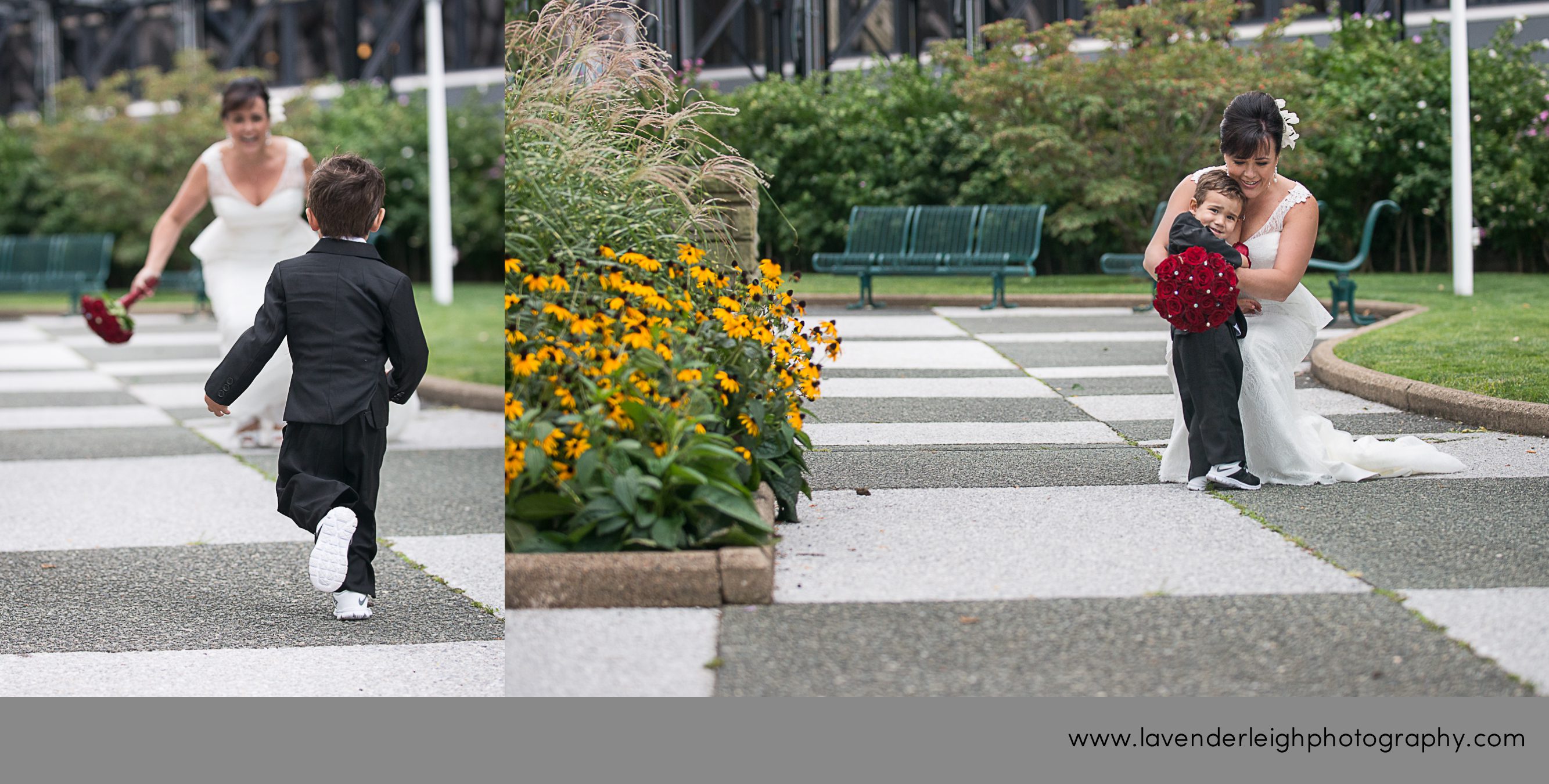 Bride and Family| Downtown Pittsburgh Wedding| Eddie Merlot's Reception | Pittsburgh Wedding Photographer | Pittsburgh Wedding Photographers | Lavender Leigh Photography | Blog