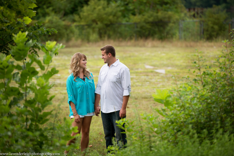 Waterfront Engagement Photographer | Pittsburgh Wedding Photographers | Lavender Leigh Photography | Blog