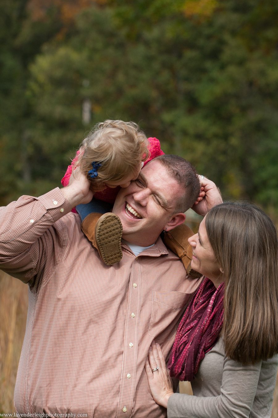 North Park Portrait Session| Pittsburgh Family Photographer| Pittsburgh Children's Photographer| Lavender Leigh Photography| Blog