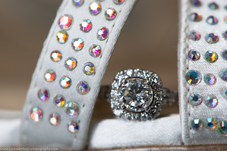 Heinz Chapel Wedding| Bride | Wedding Ring| Bride's Shoes | Pittsburgh Wedding Photographer | Pittsburgh Wedding Photographers | Lavender Leigh Photography | Blog