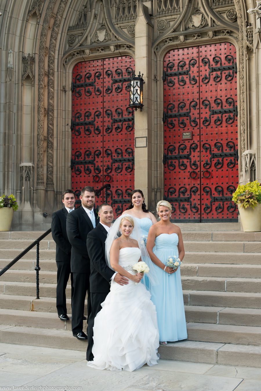 Heinz Chapel Wedding| Bridal Party with Bride and Groom | Heinz Chapel | Pittsburgh Wedding Photographer | Pittsburgh Wedding Photographers | Lavender Leigh Photography | Blog