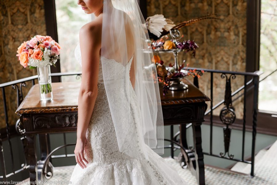 Bride in The Hyeholde, castle, Pittsburgh Pennsylvania wedding and engagement photographer