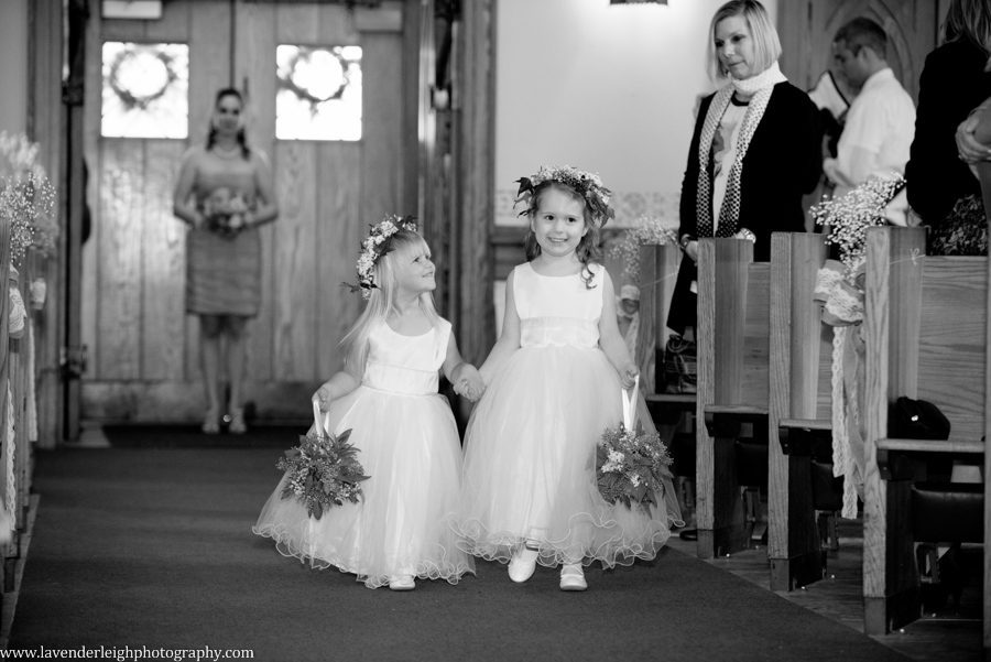 John James Audubon Center Wedding| St. Ann's Church | Wedding Ceremony |Flower Girls| Pittsburgh Wedding Photographer | Pittsburgh Wedding Photographers | Lavender Leigh Photography | Blog