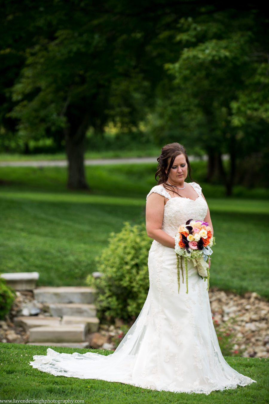 Bride's Portrait| Lace Wedding Dress | Maggie Sottero | Ivory | Colorful Wildflower Bouquets | Lingrow Farms | Barn Wedding | Farmhouse Getting Ready Pictures | Pittsburgh Wedding Photographer | Pittsburgh Wedding Photographers | Lavender Leigh Photography | Blog