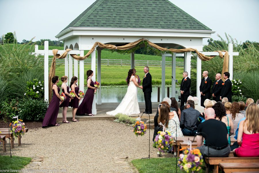Wedding Ceremony | Wildflower Bouquets | Lingrow Farms | Barn Wedding | Pittsburgh Wedding Photographer | Pittsburgh Wedding Photographers | Lavender Leigh Photography | Blog
